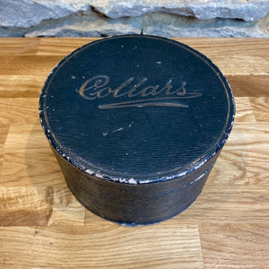 Little French collars box