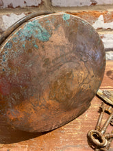 Load image into Gallery viewer, Copper pot with lid
