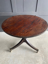 Load image into Gallery viewer, English round mahogany tilt top table on castors
